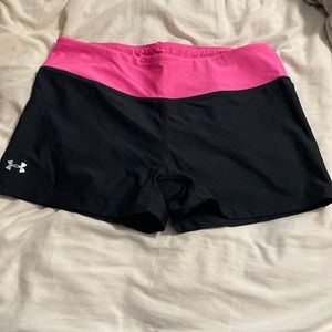 Under armour fitted athletic shorts